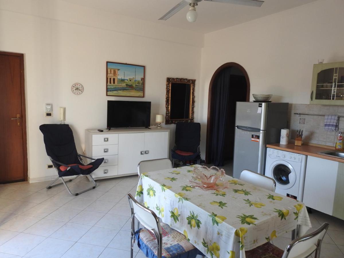 Ferienwohnung Leonardo Capaci Exterior foto